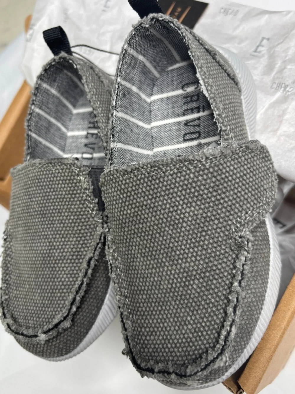 Crevo Kids Gray Canvas Slip-On Loafers | NWT - Picture 3 of 8